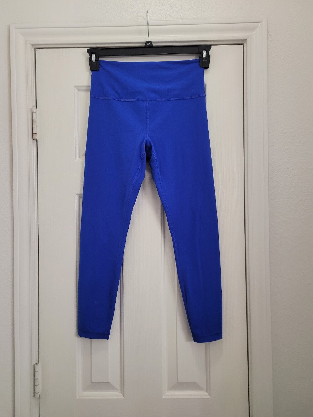 Athleta Elation Ultra High Rise 7/8 tight in Varsity size small